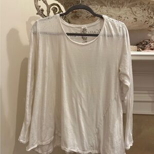 Women's White Long Sleeve Top by magnolia pearl